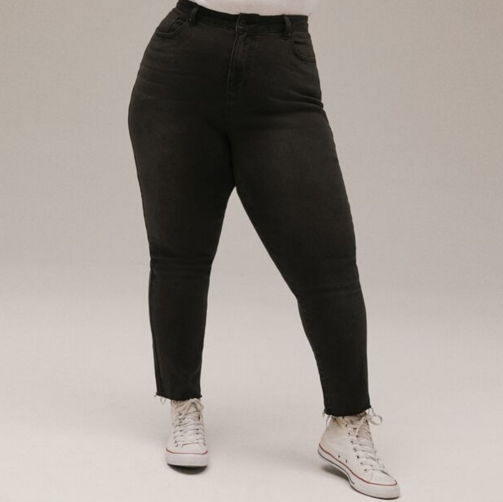 Black Grunge Mom Jeans Plus Size Stretch size 20